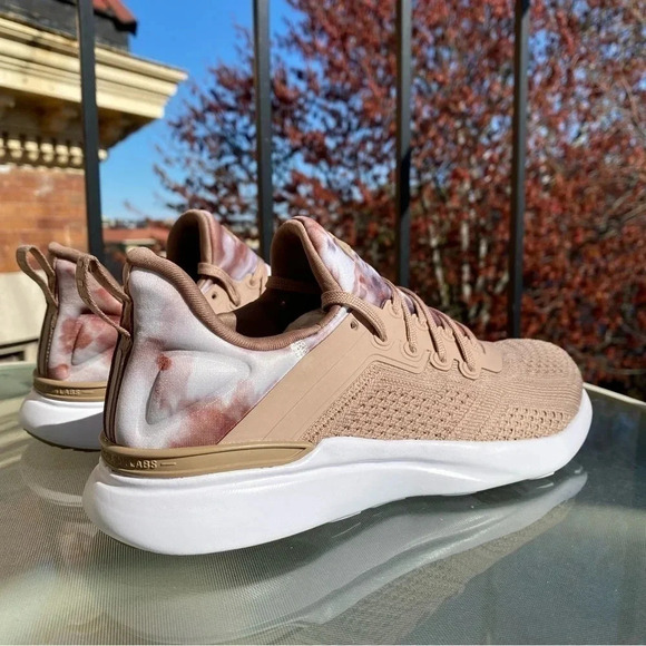 New APL Techloom Tracer Sneakers Brown 6.5 - Picture 13 of 16